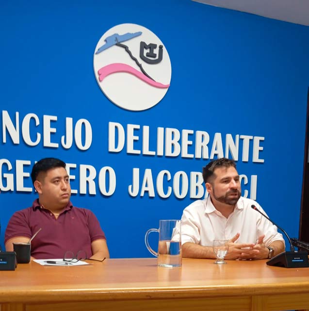 Presentación del libro “Experimento Libertario” de Guido Agostinelli.