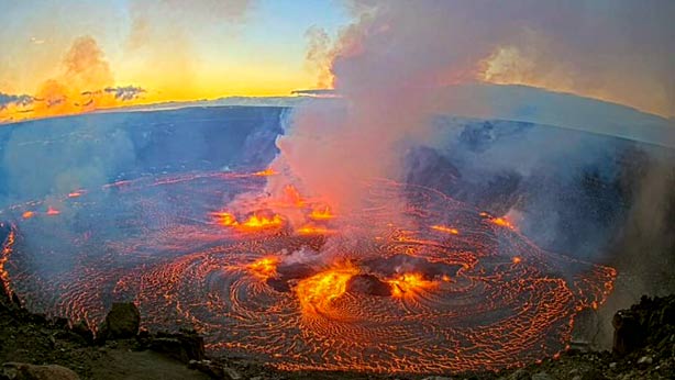 Kilauea-volcn-59db7e