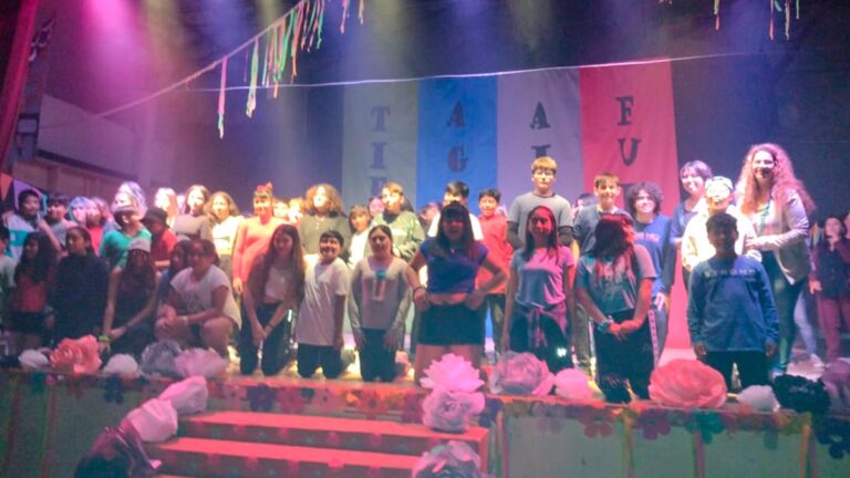 Escuela de Jornada Extendida Nº 134 y su festival de expresión artística